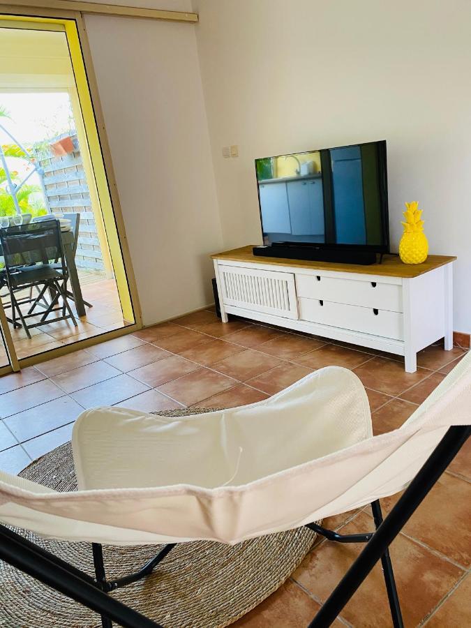 Maison Mitoyenne , Piscine,Citerne, Jardin, Parking, Plage Le Gosier  Eksteriør billede