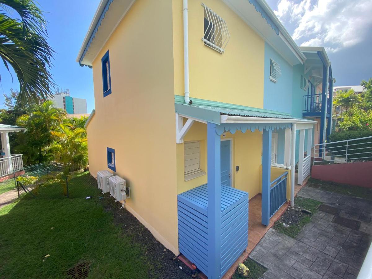 Maison Mitoyenne , Piscine,Citerne, Jardin, Parking, Plage Le Gosier  Eksteriør billede