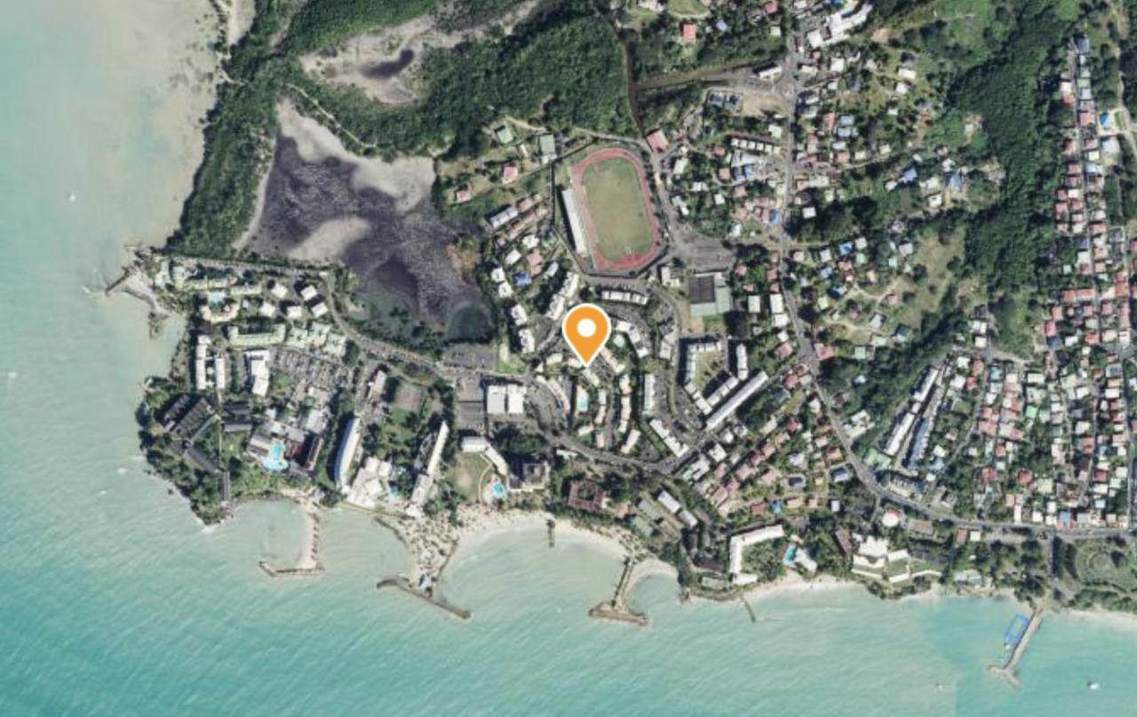 Maison Mitoyenne , Piscine,Citerne, Jardin, Parking, Plage Le Gosier  Eksteriør billede